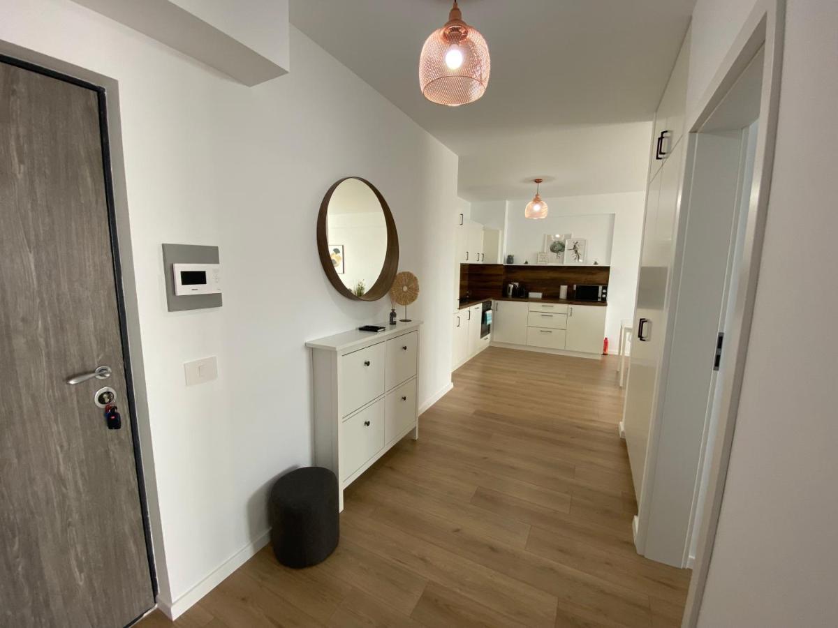 Zen Residence Орадеа Екстериор снимка